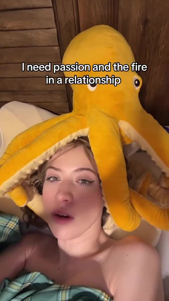 Video 1447369 from bug.universe