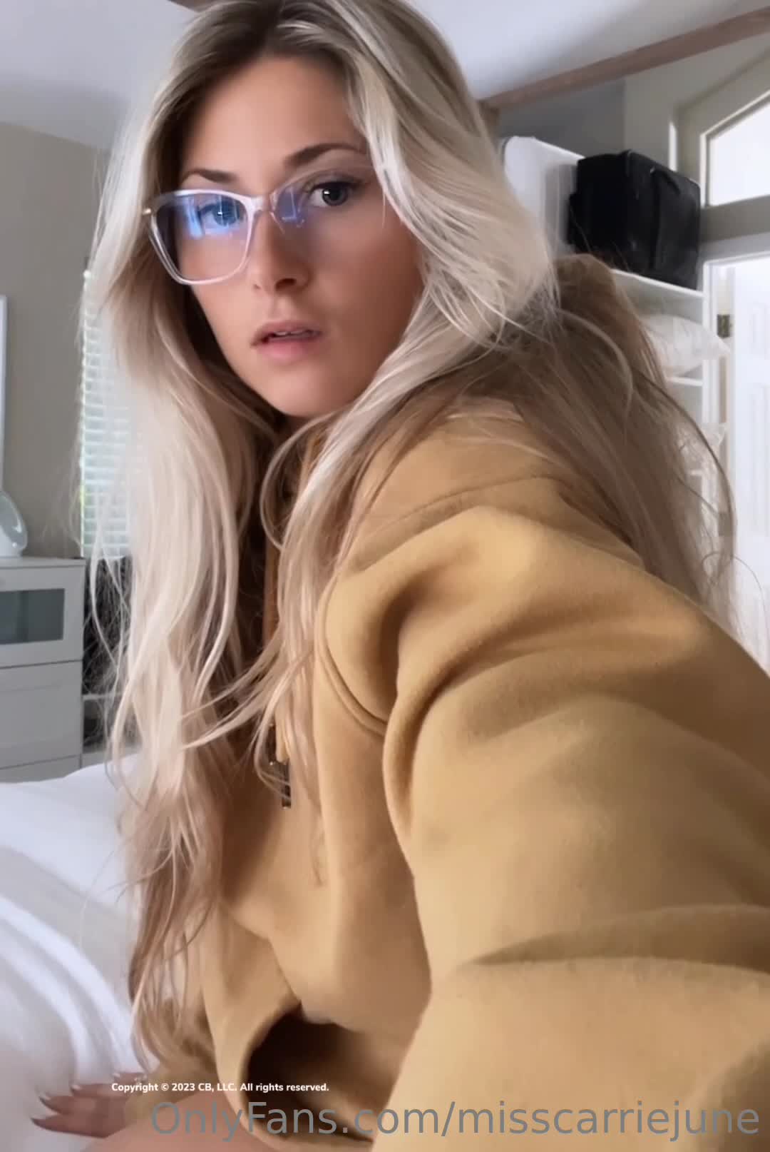Video 1457325 from Carriejune Anne Bowlby / misscarriejune