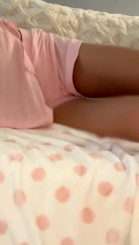 Video 1458060 from charlize / charlize;3