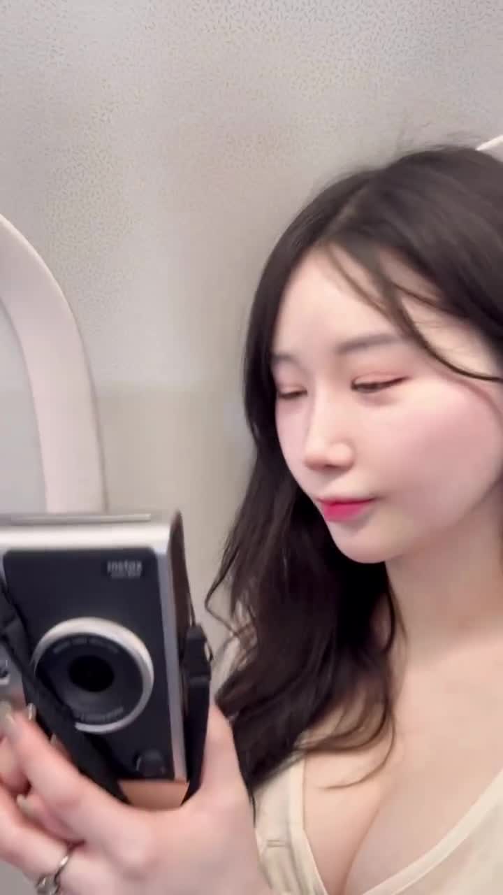 Video 1463598 from asuna / seoulasuna / ditesuna