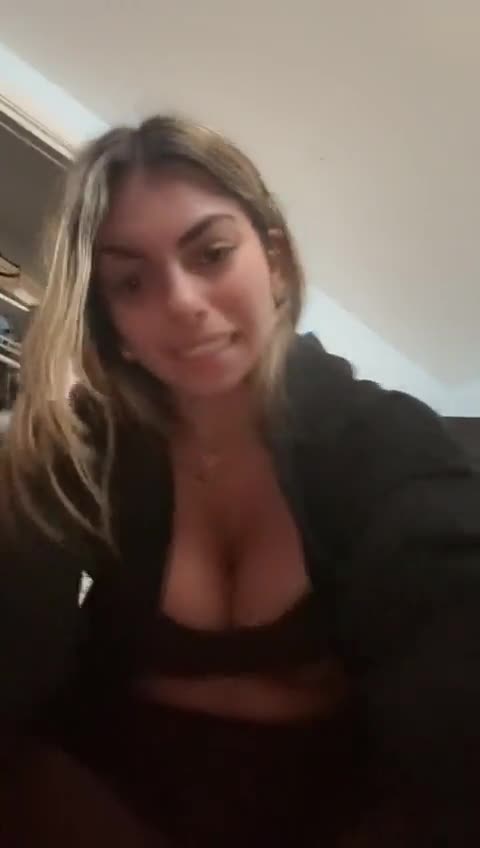 Video 1465134 from gaby_zola