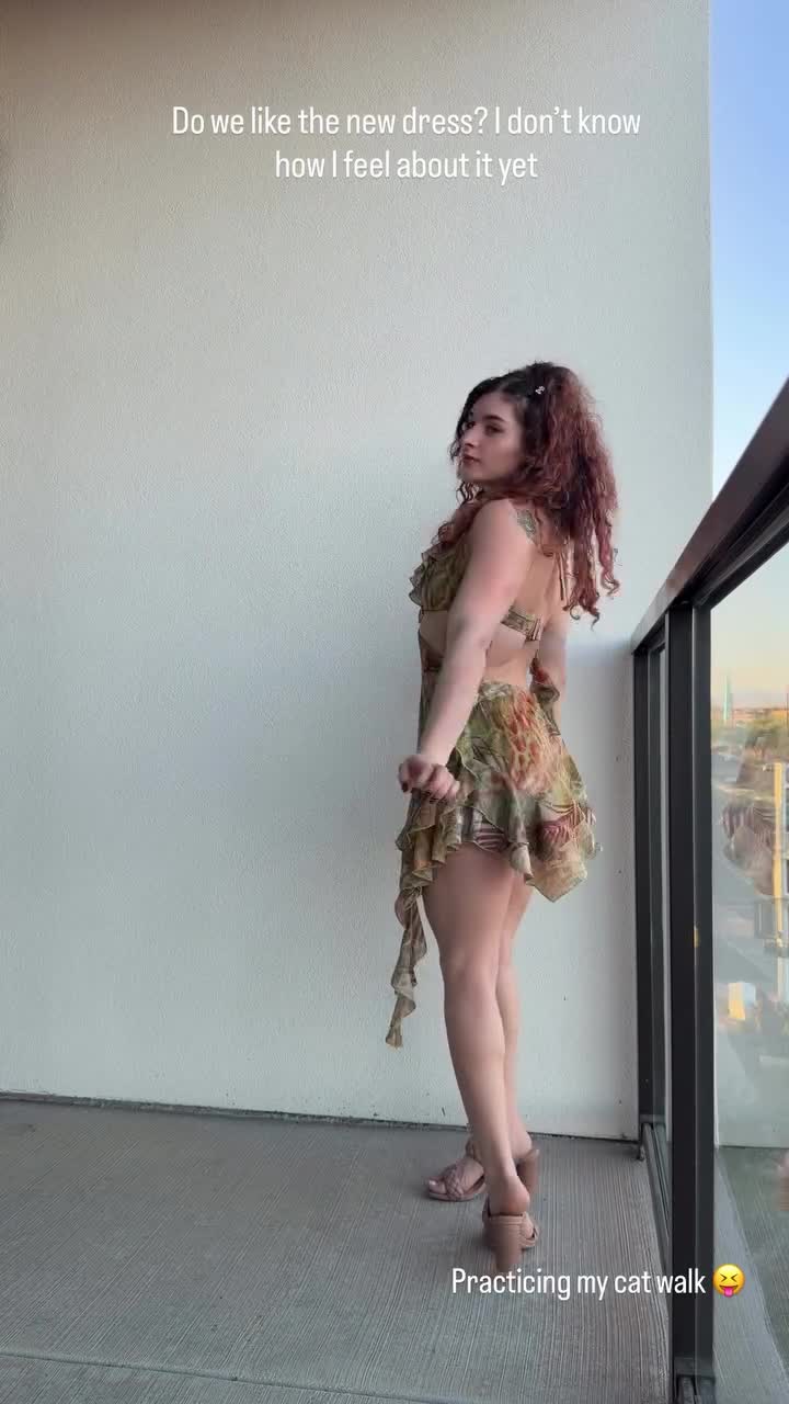 Video 1467594 from Serena Abweh / Rena_Serenaa