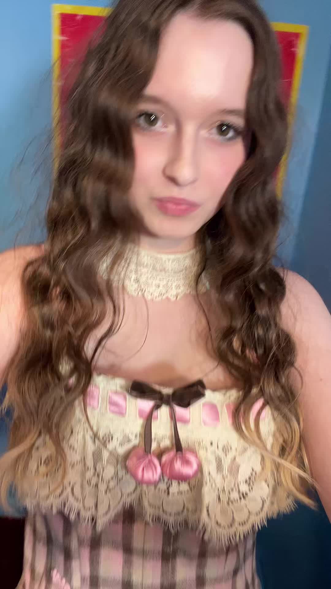 Video 1469202 from unoangryone | vonthedon | Veronica