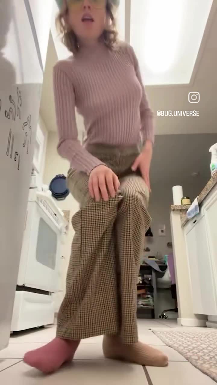 Video 1470379 from bug.universe
