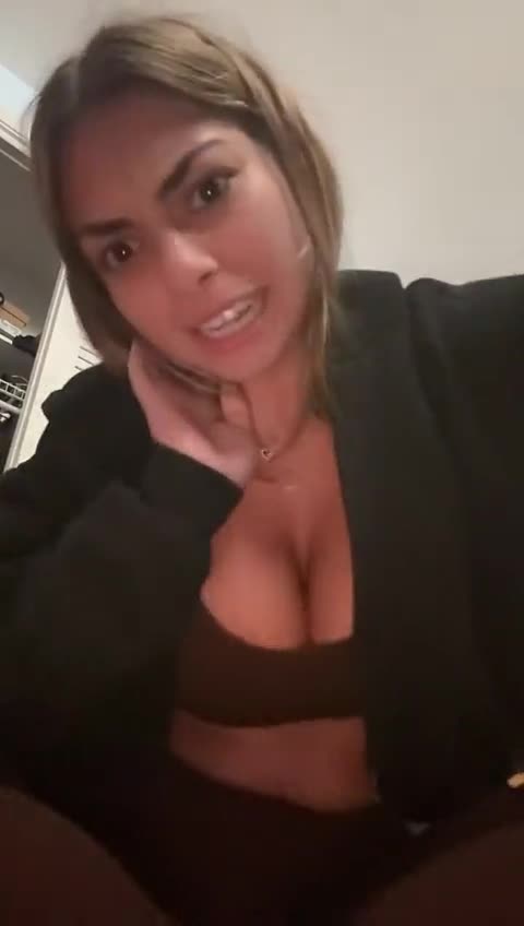 Video 1471341 from gaby_zola