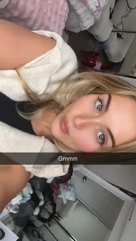 Video 1475723 from Heloise Hut