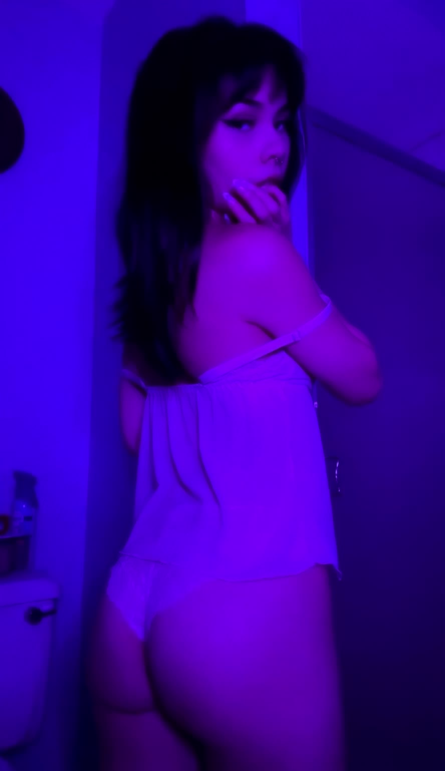 Video 1481700 from charlize / charlize;3