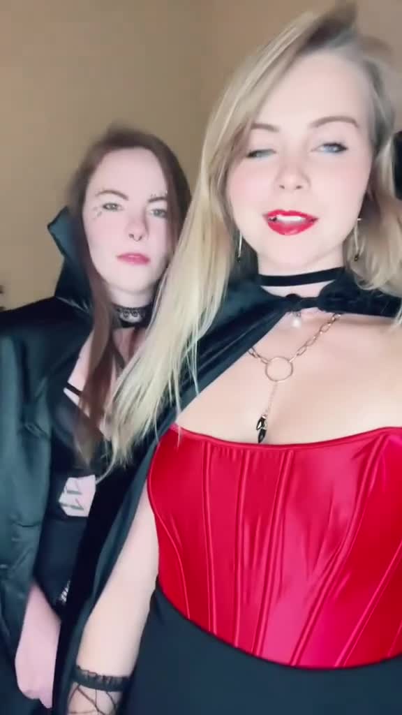 Video 1486190 from HaileeandKendra - Hailee Kendra