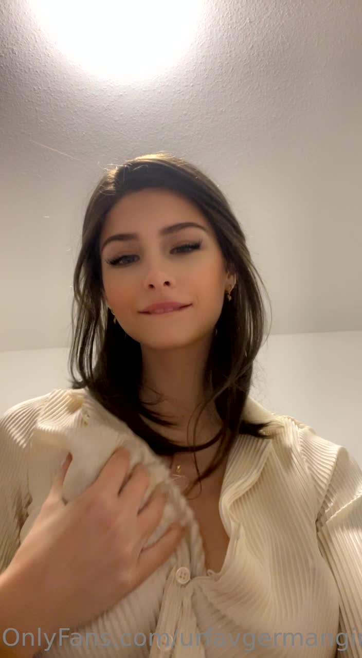 Video 1489985 from Linaroeschr - Linaaesthetics - favgermangirl - girlwbluetatts - Lina Roescher