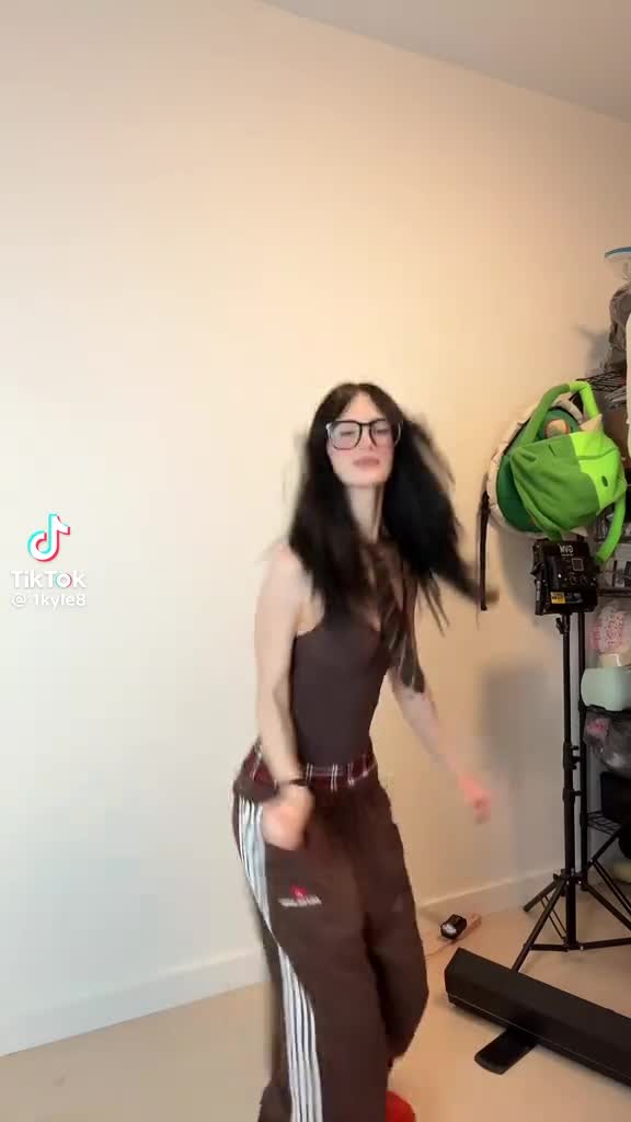 Video 1490998 from 1Kyle8
