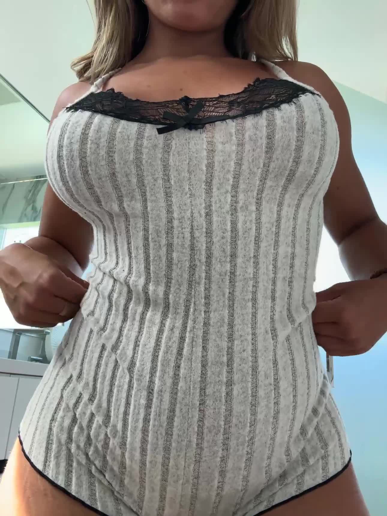 Video 1493298 from Kayla Manousselis / kaylamanousselis