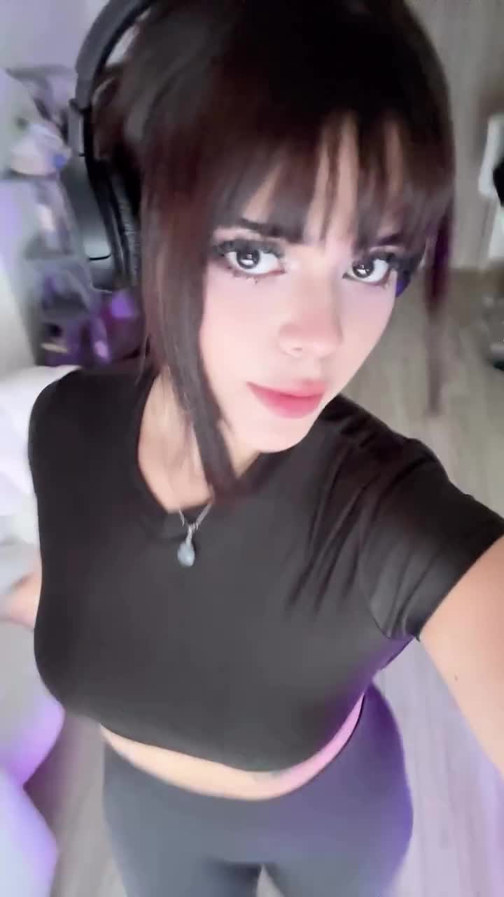 Video 1497069 from Chxrryxblossom