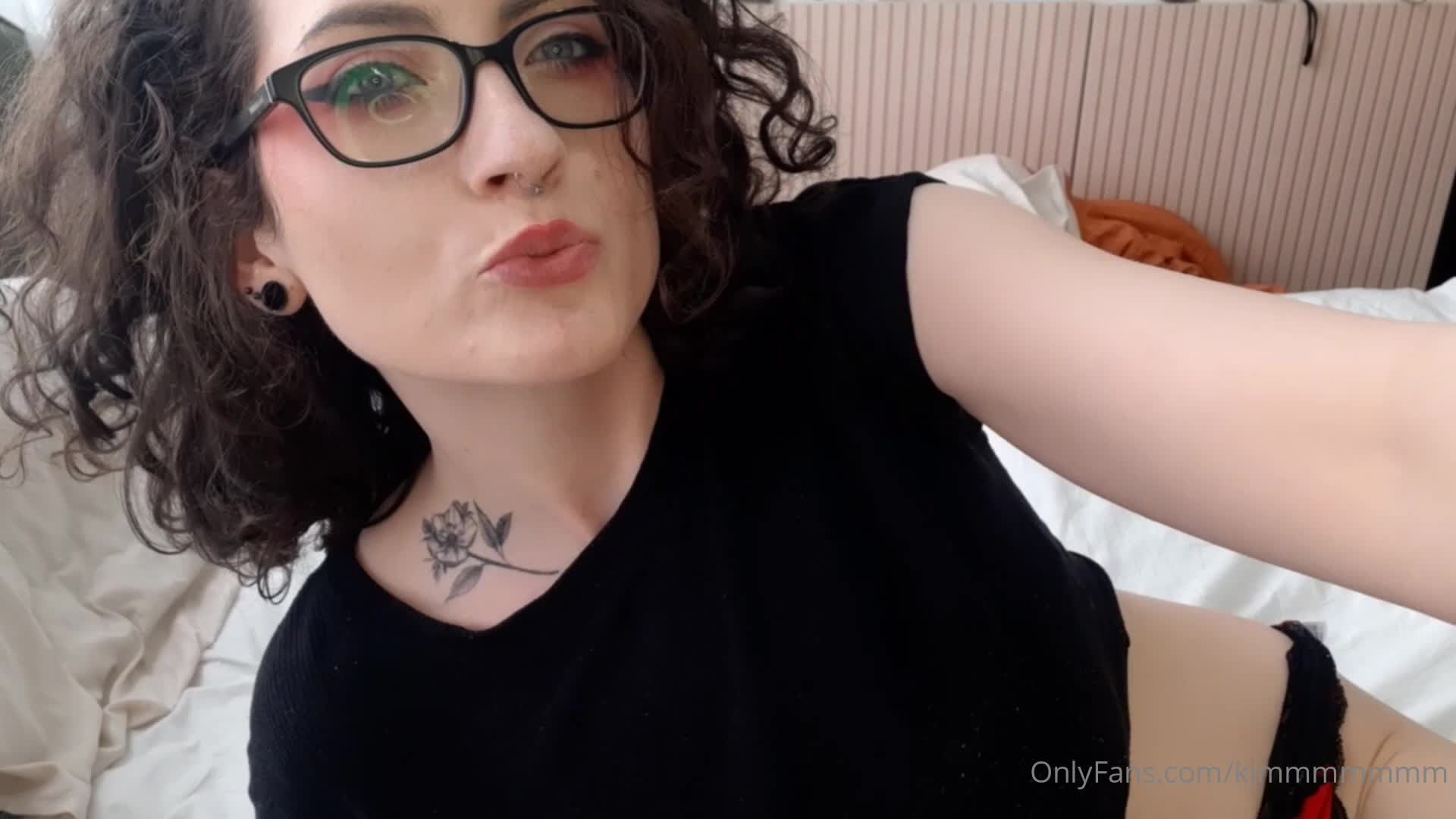Video 1498363 from InkyMinky / MikeyyRoses9 / inky_minky_mooo / kimmmmmmm / Minky Burns / inkyminkymoo