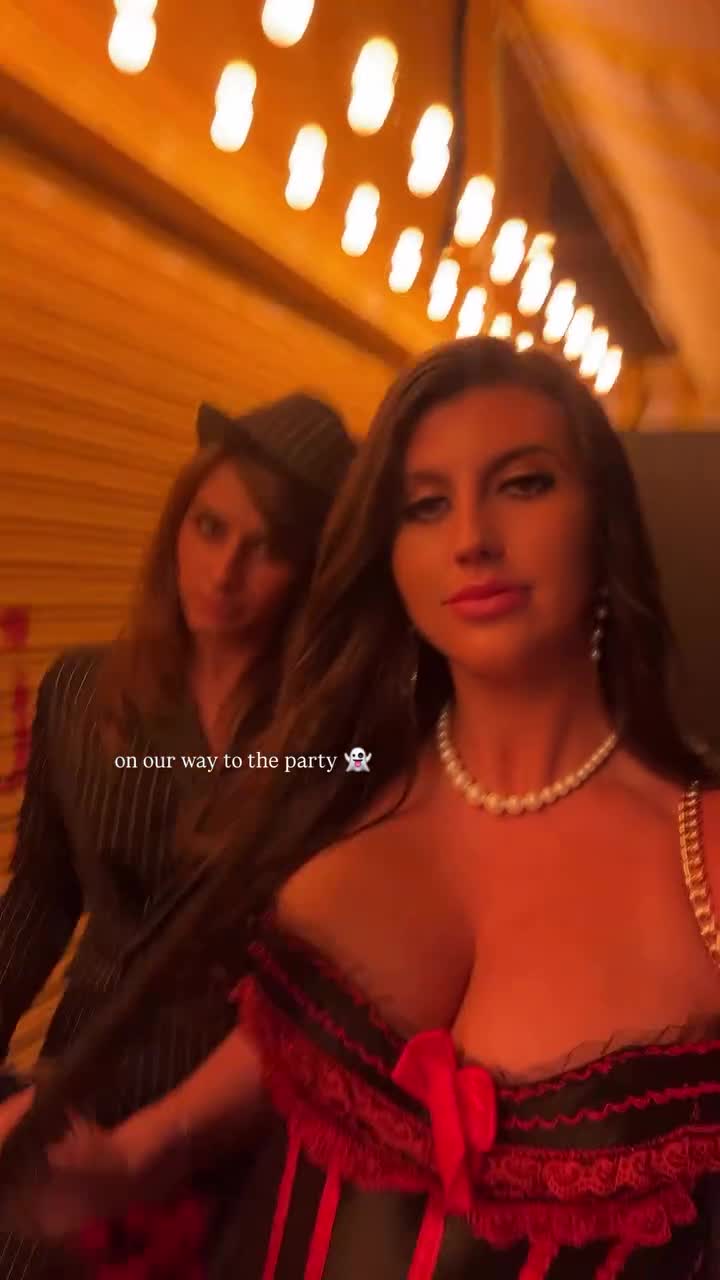 Video 1499299 from Lydia Hollis / lydia.hollis / lydialove98