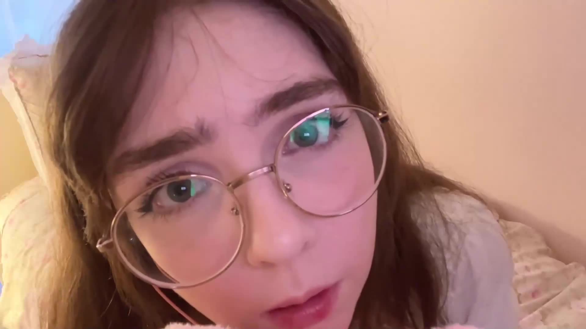 Video 1499767 from muffinsmuffins222/valentinedoll21/valentine
