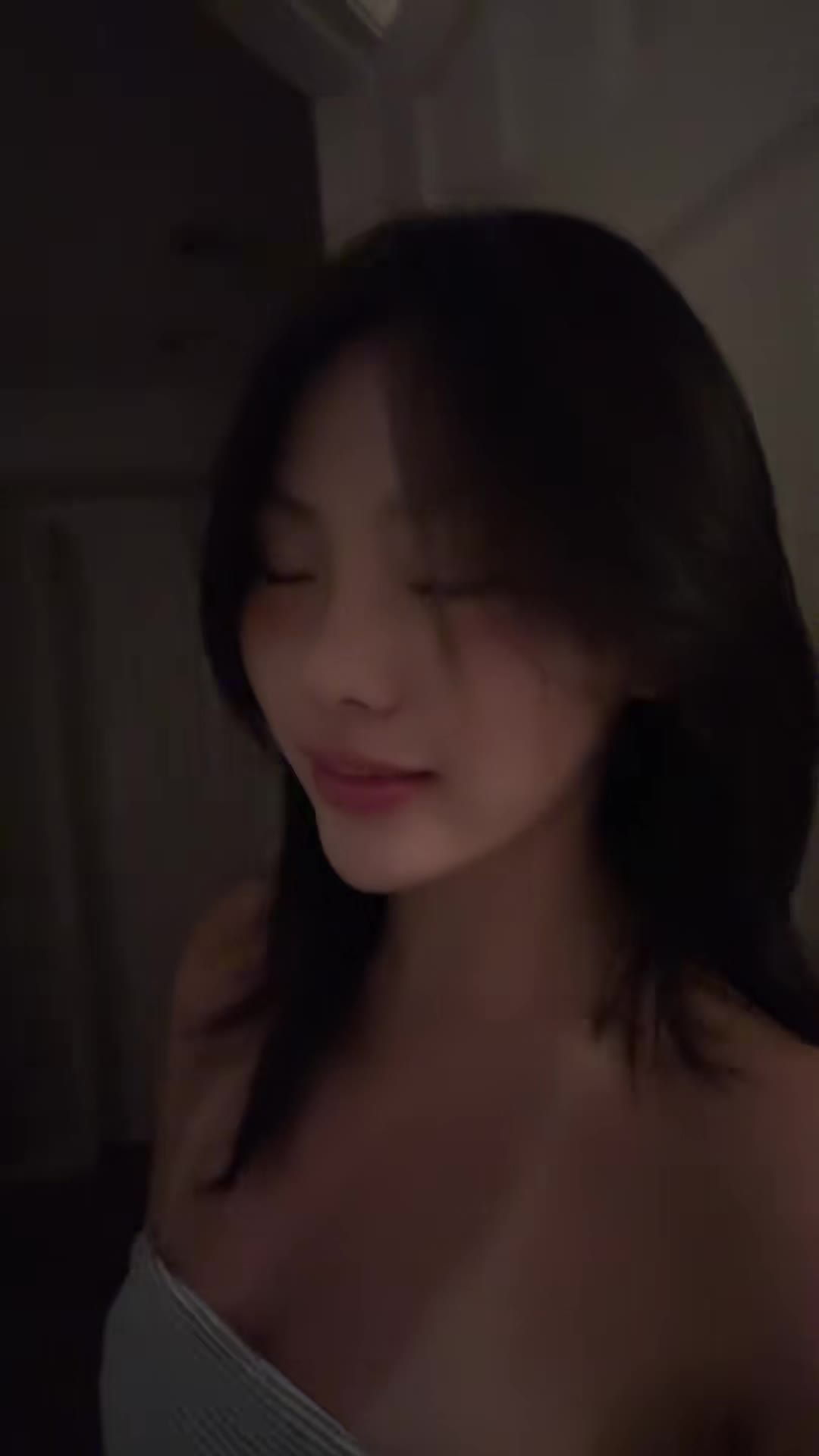 Video 1508589 from soph96719 | u488304564 | sophiekimm