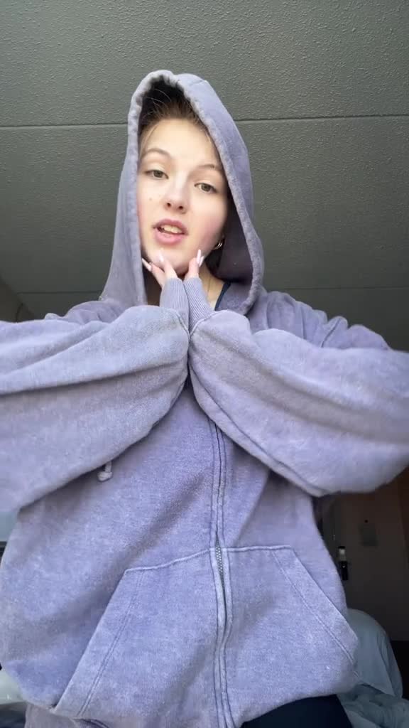 Video 1512743 from Elsuzanne / Laurensuzaanne / itscloudyy