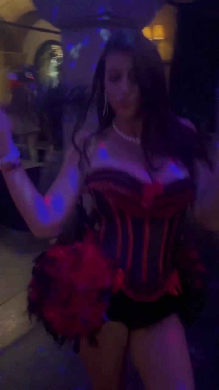 Video 1513081 from Lydia Hollis / lydia.hollis / lydialove98
