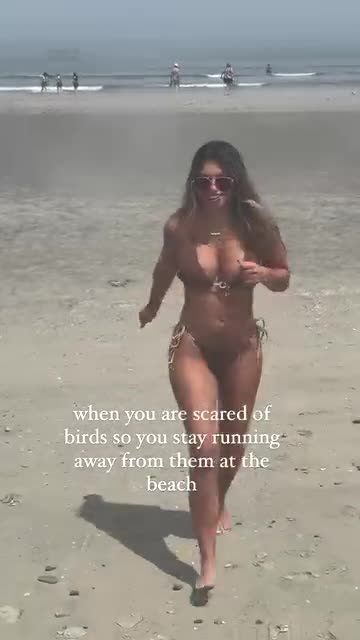 Video 1513632 from gaby_zola