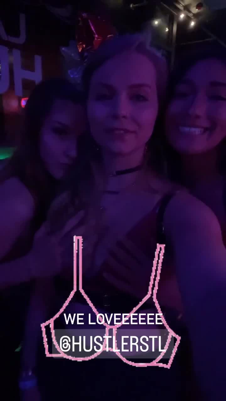 Video 1514995 from HaileeandKendra - Hailee Kendra