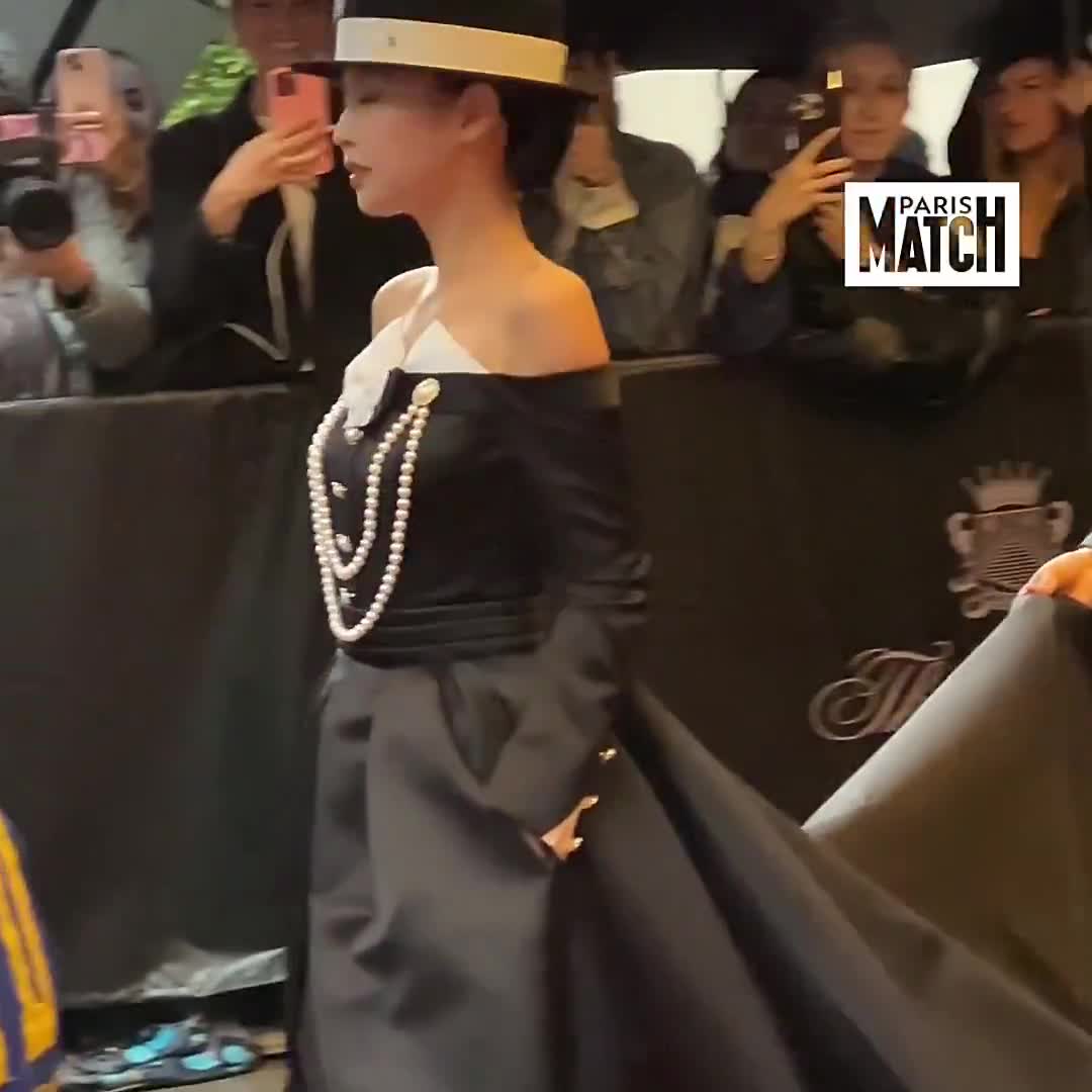 Video 1515581 from Jennie | BLΛƆKPIИK (Blackpink)