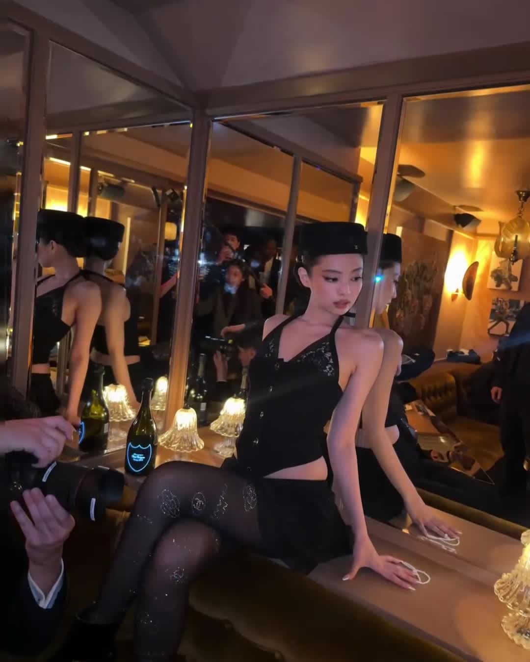 Video 1515591 from Jennie | BLΛƆKPIИK (Blackpink)