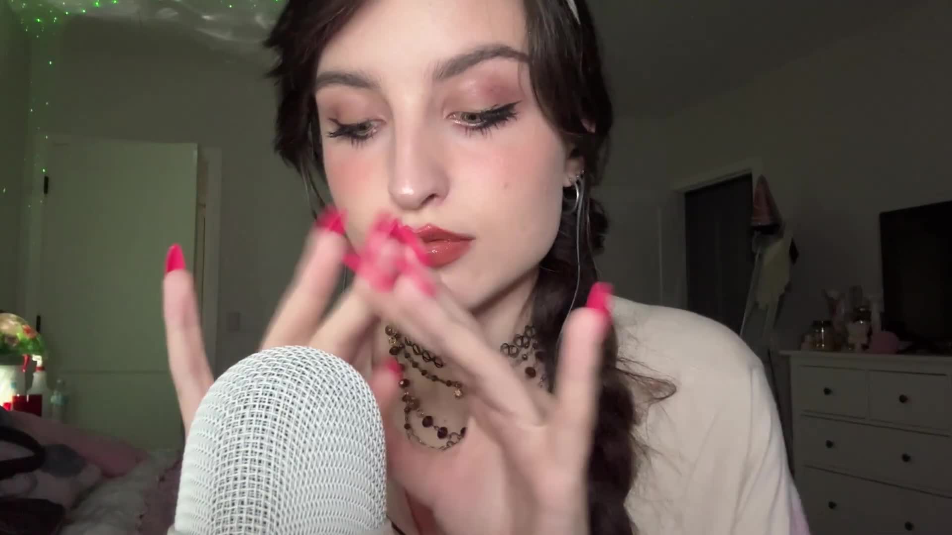 Video 1515918 from beebee ASMR