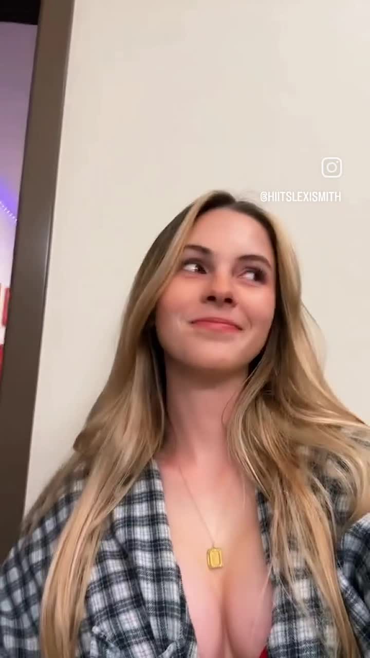 itslexismith — Plaid Shirt thumbnail