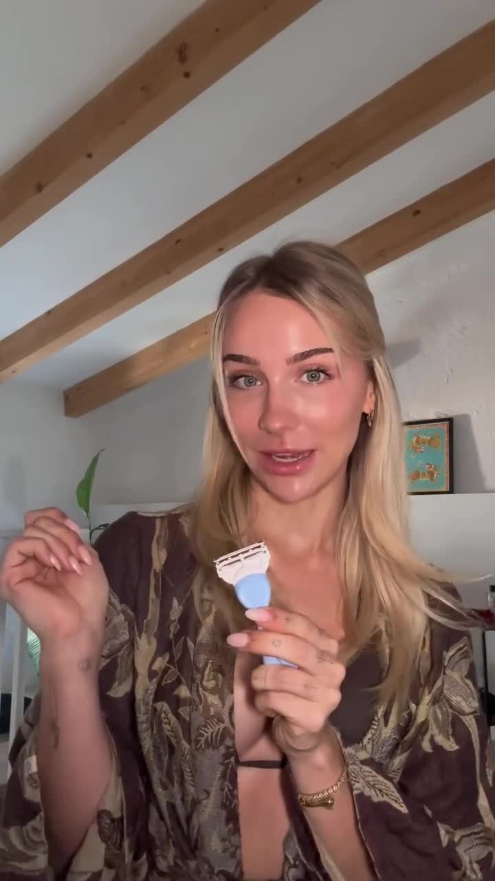 Ema Louise — Topless In Bedroom (2) thumbnail