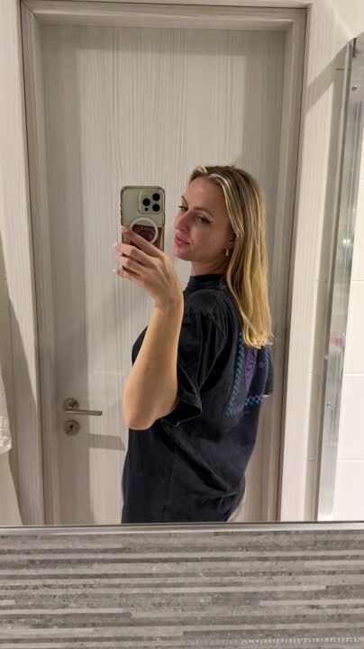 Video 1524113 from Adriana Eilers