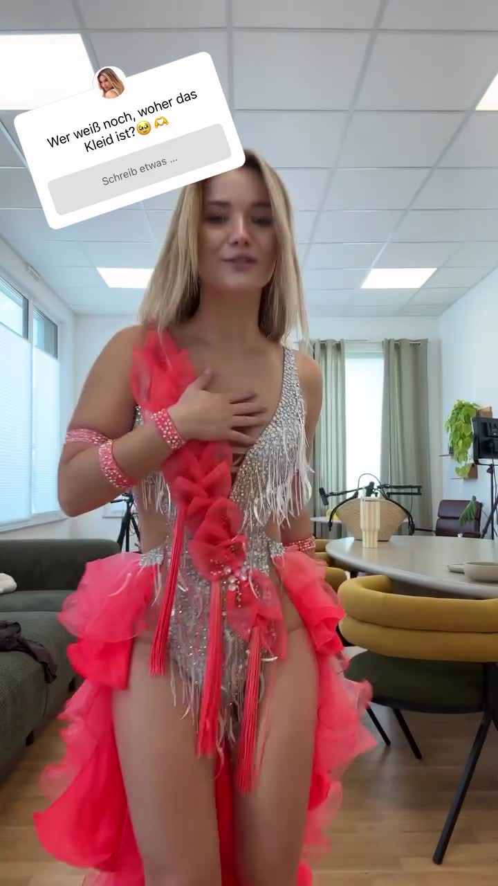 Video 1524388 from Julia Beautx