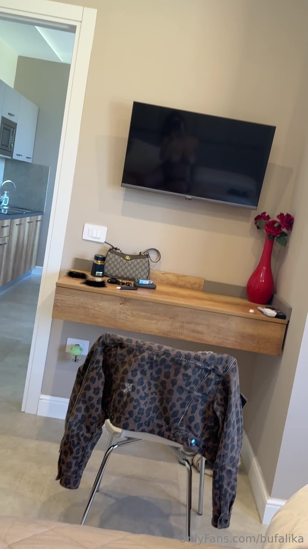 Video 1524607 from Ika Dauria