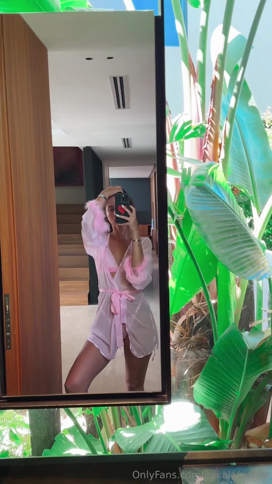 Video 1524722 from Mikaela Lafuente