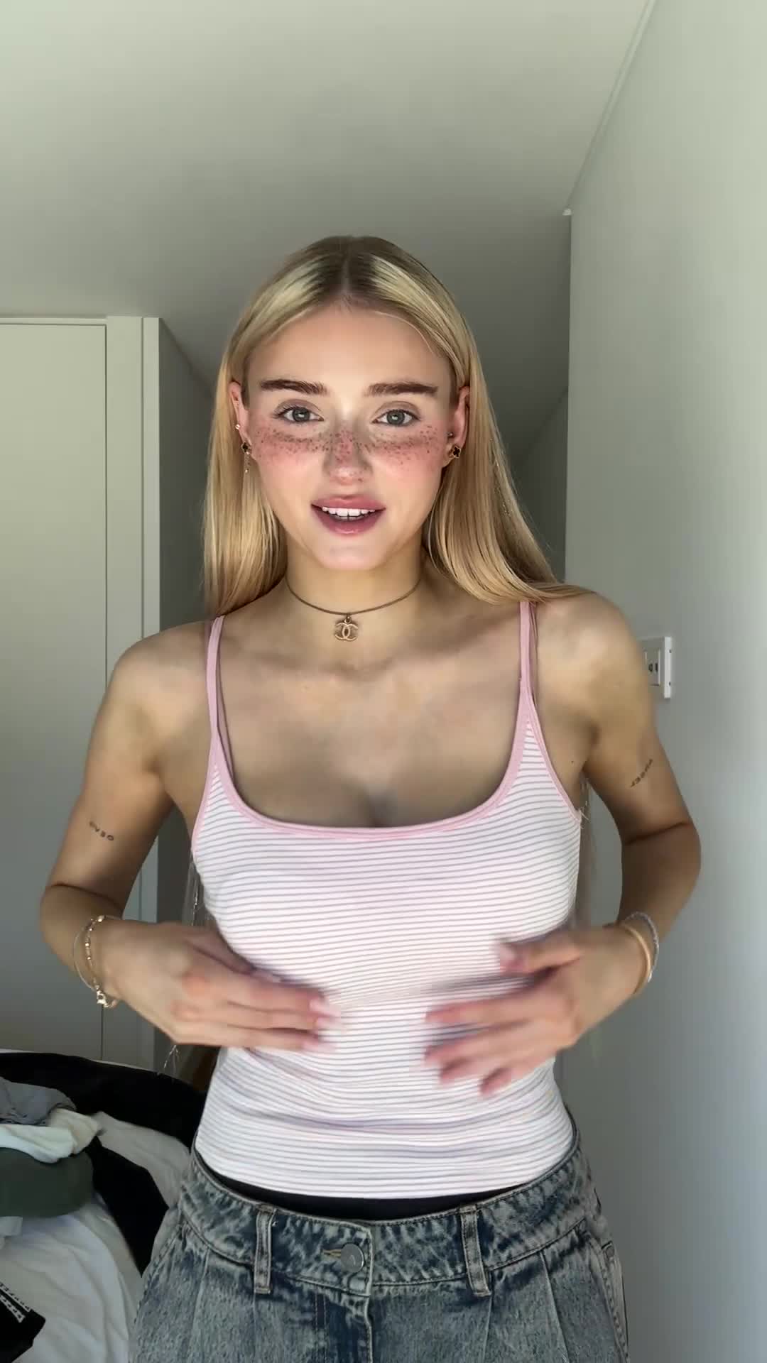 Video #1525127 thumbnail