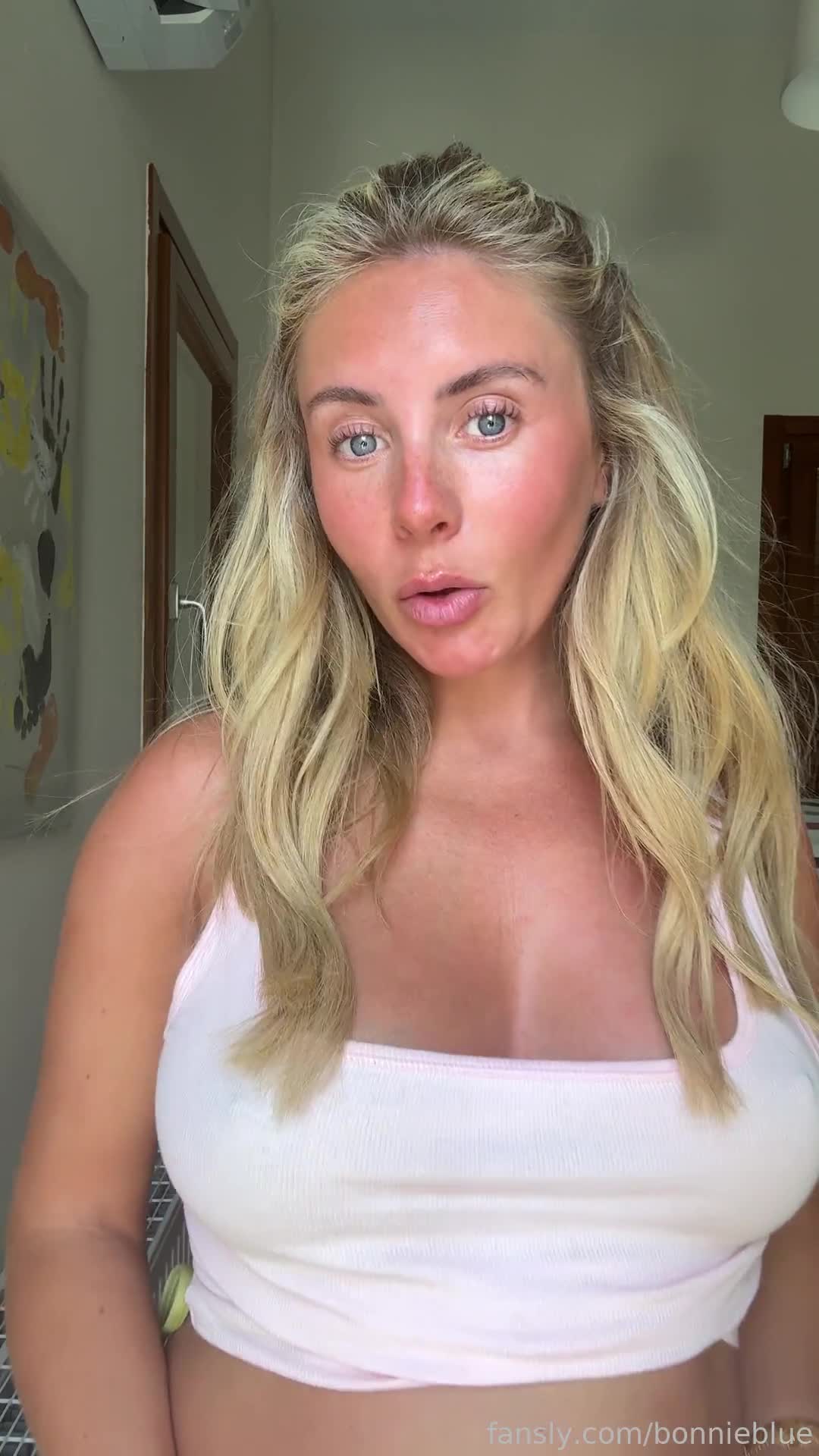 Video 1526201 from Bonnie Blue