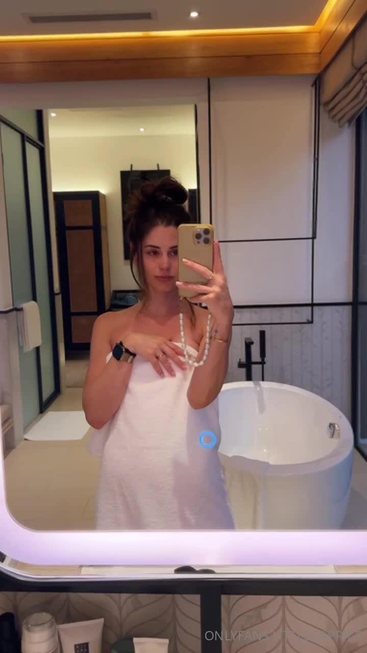 Video 1527114 from Little Caprice