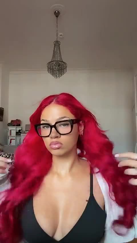 Video 1529142 from Badmómzjay