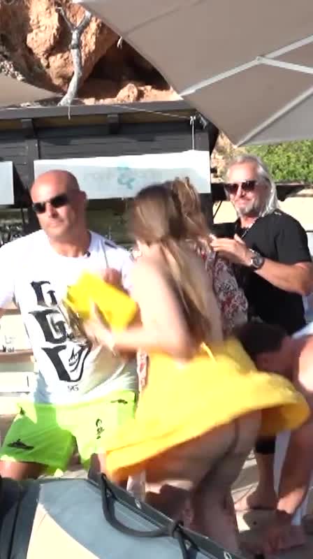 Video 1529232 from Davina Geiss