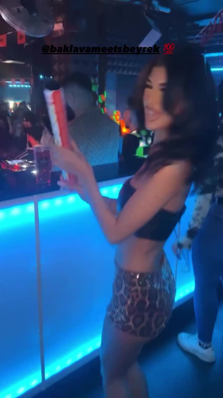 Video 1529297 from 28.leyla