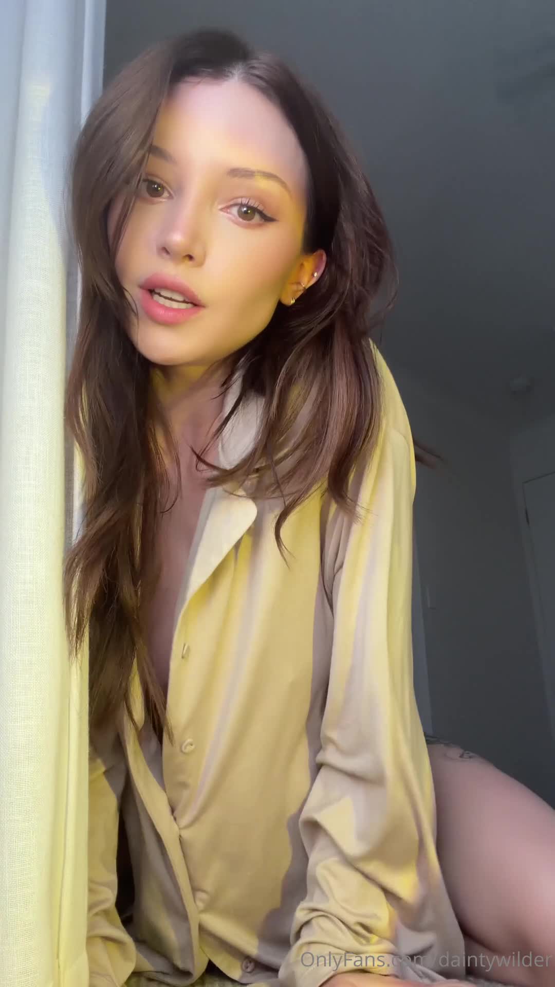 Video 1529512 from Dainty Wilder