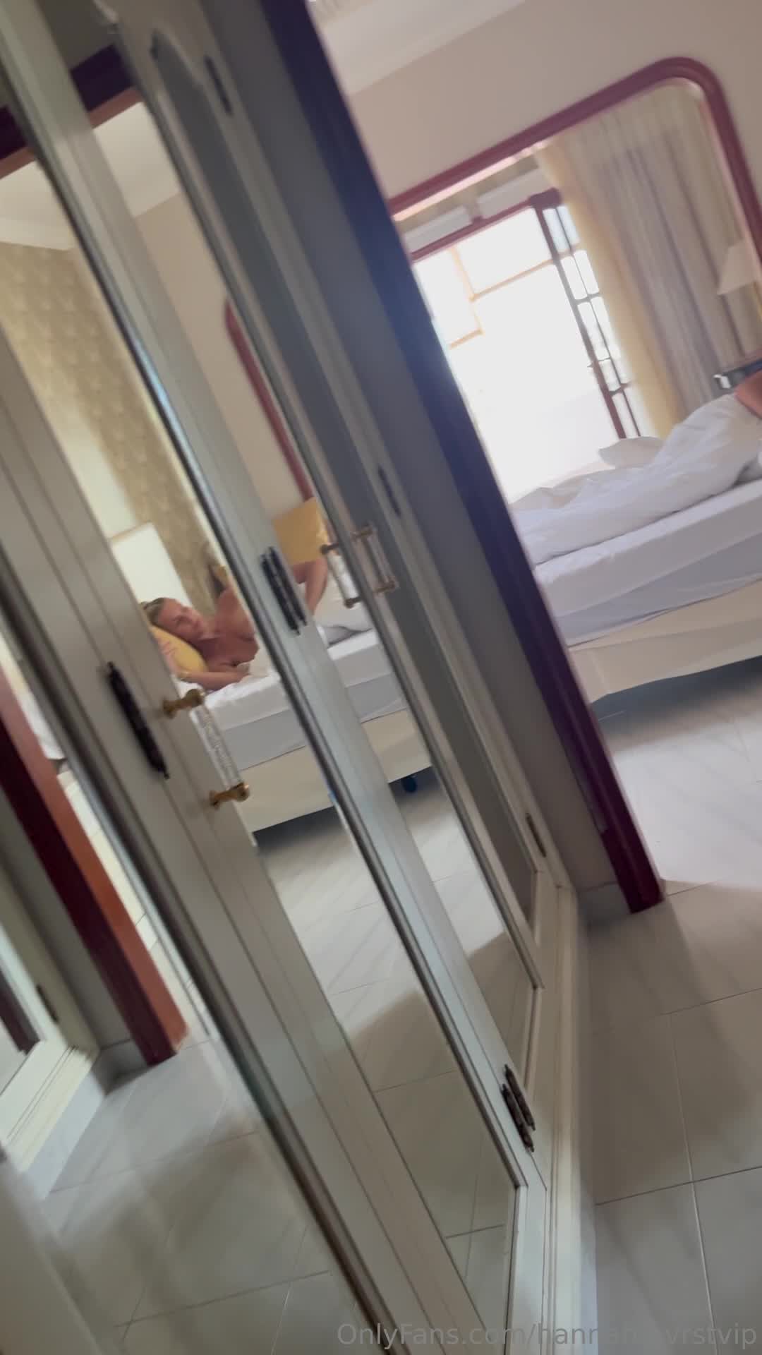 Video 1530564 from Hannah nvrst