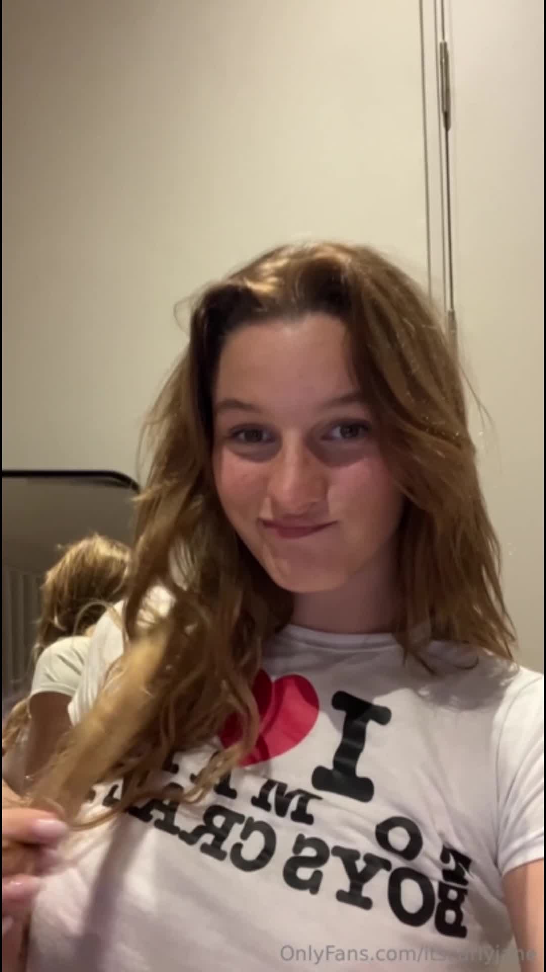 Video 1531729 from itscarlyjane