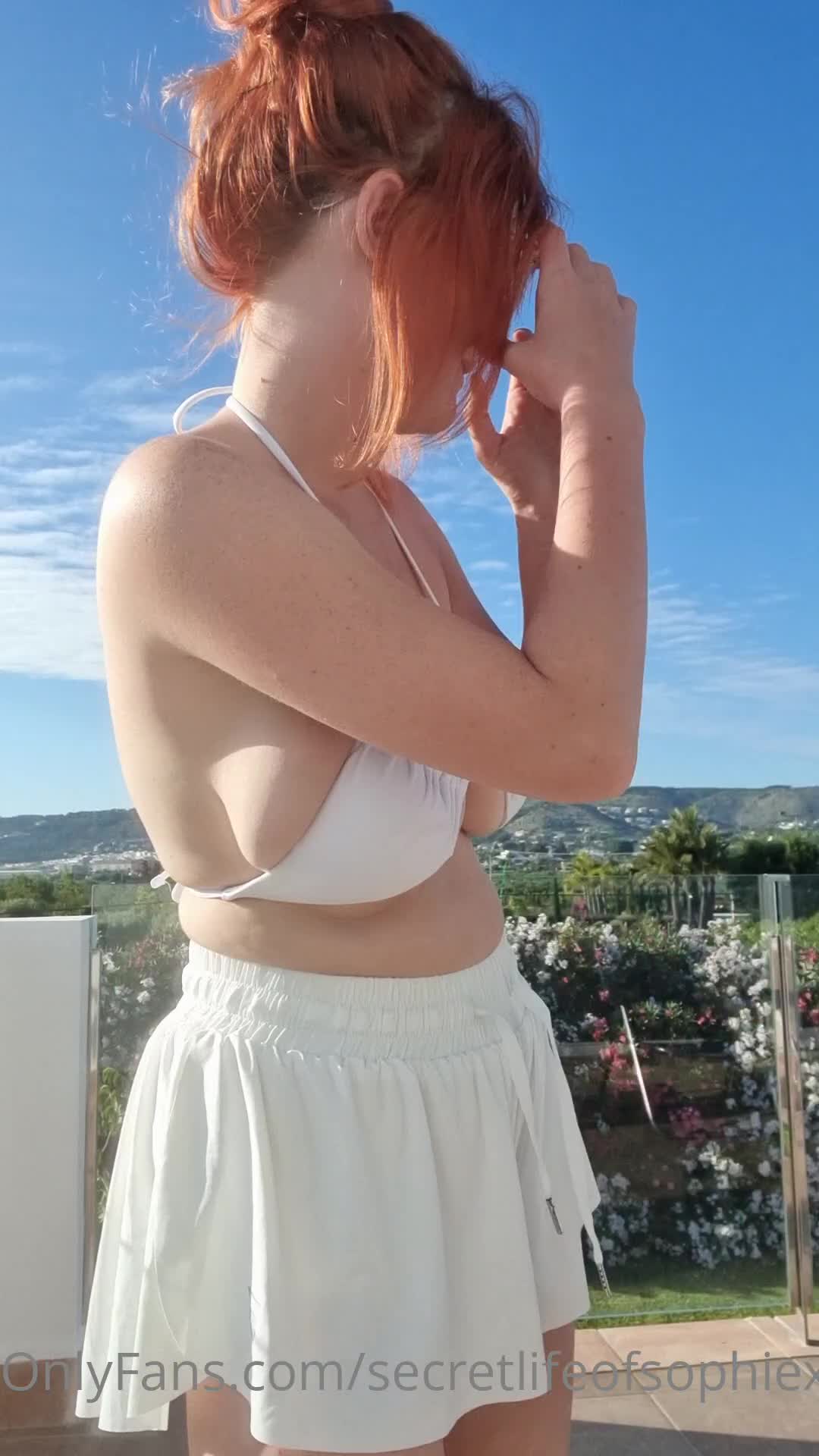 Video 1532153 from Sophie Jane