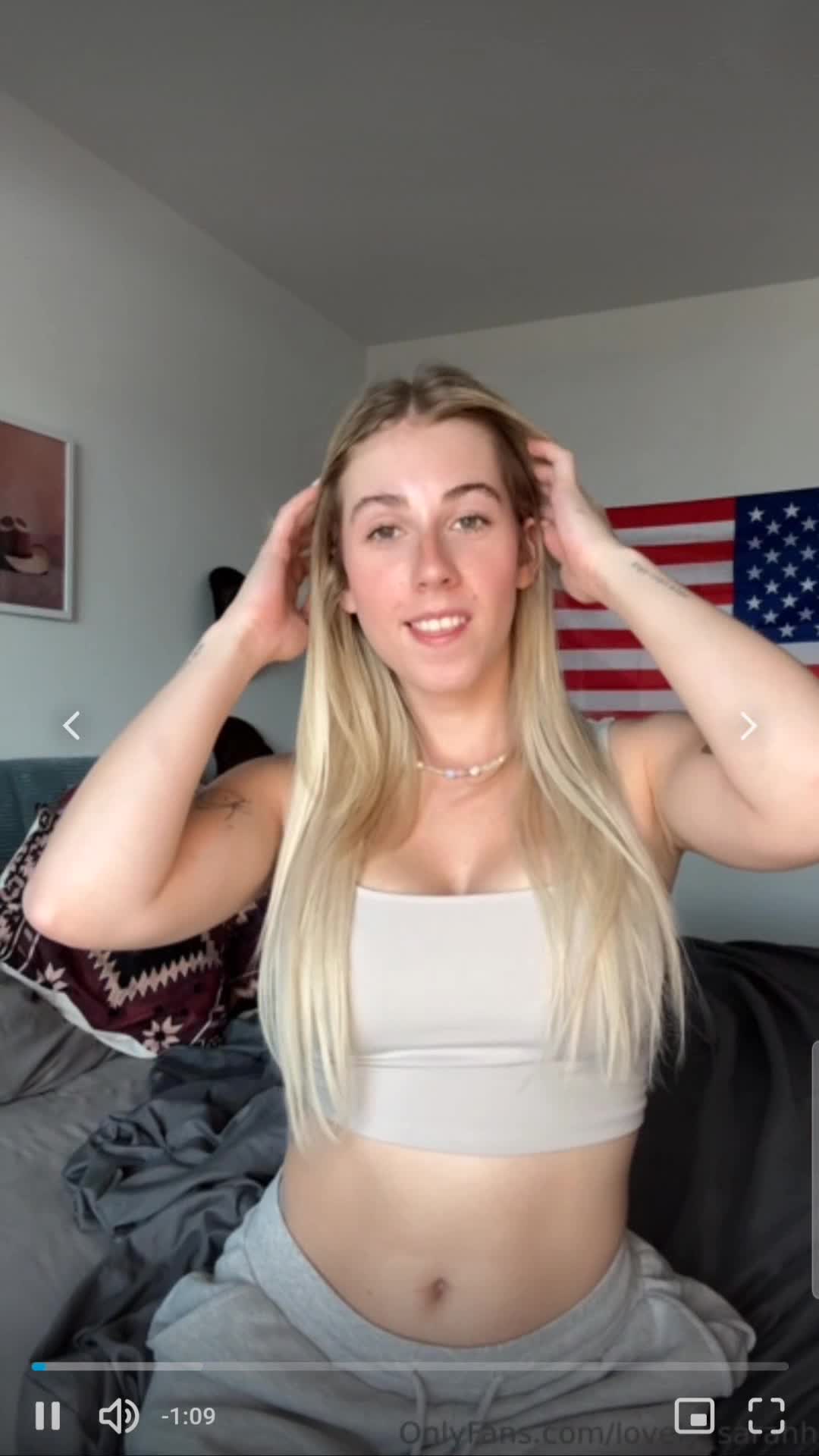 lovely_sarahh — Topless In Bedroom thumbnail