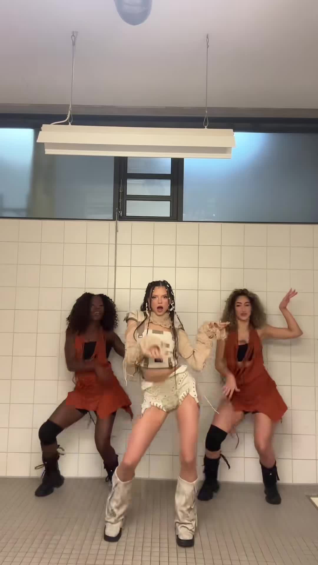 Video 1533486 from Nina Chuba
