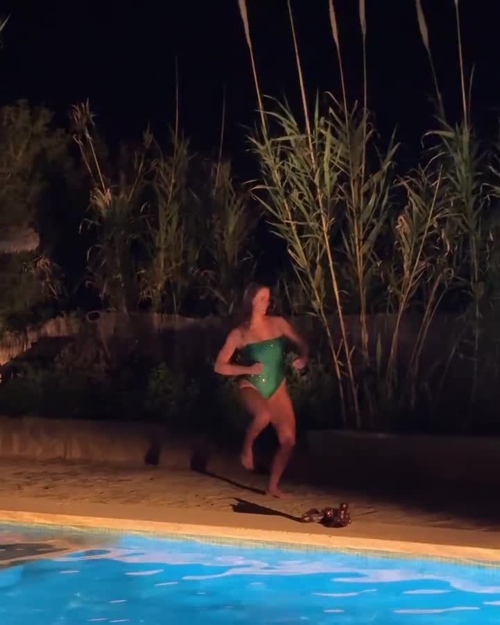 Video 1534662 from Vanessa Mai