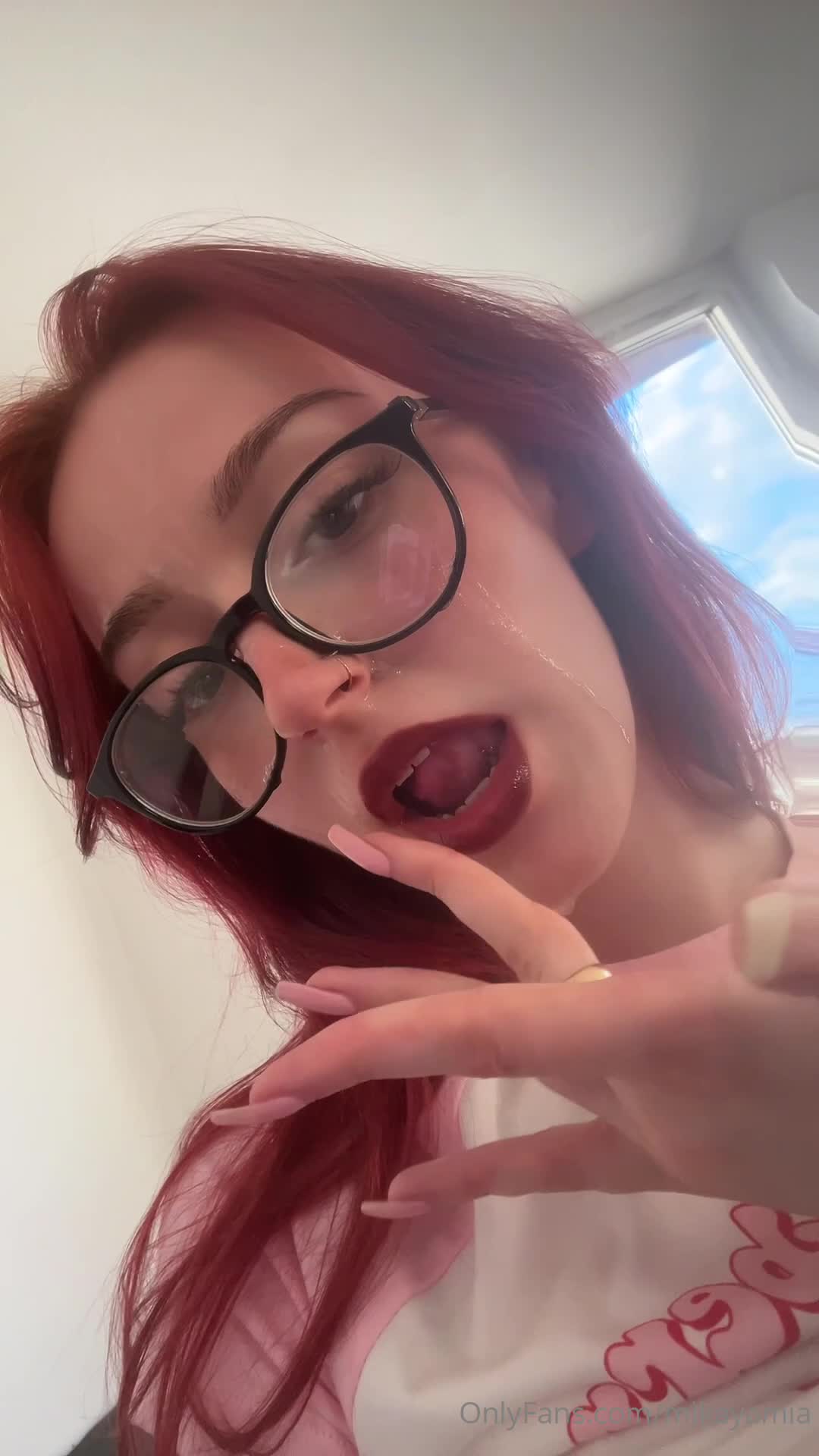 Mia_mikaya — Topless In Bedroom thumbnail