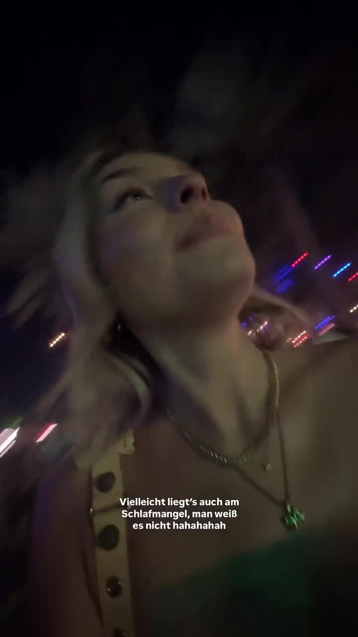 Video 1539125 from Dagi Bee