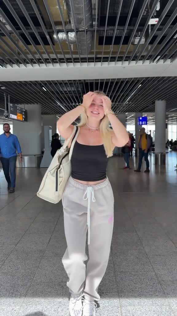 Video 1540022 from Vallixpauline
