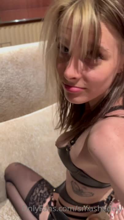 Video 1540077 from Smashedely